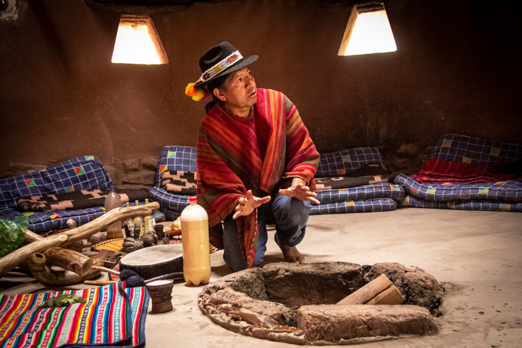 offering-in-peruvian-highlands-slovak-nomad